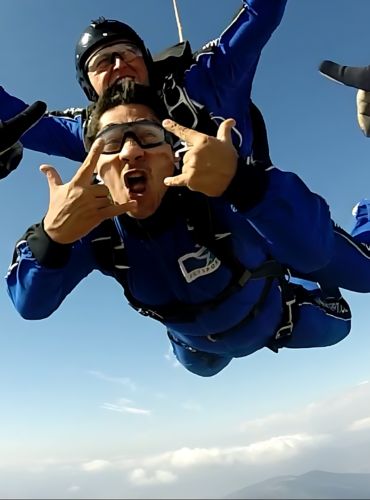 Salto tándem en Curicó